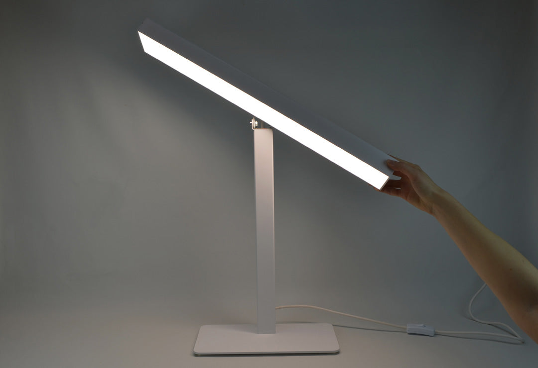 Innolux Valovoima: Lichttherapie-Lampe für den Arbeitstisch, weiss (10'000 lux)