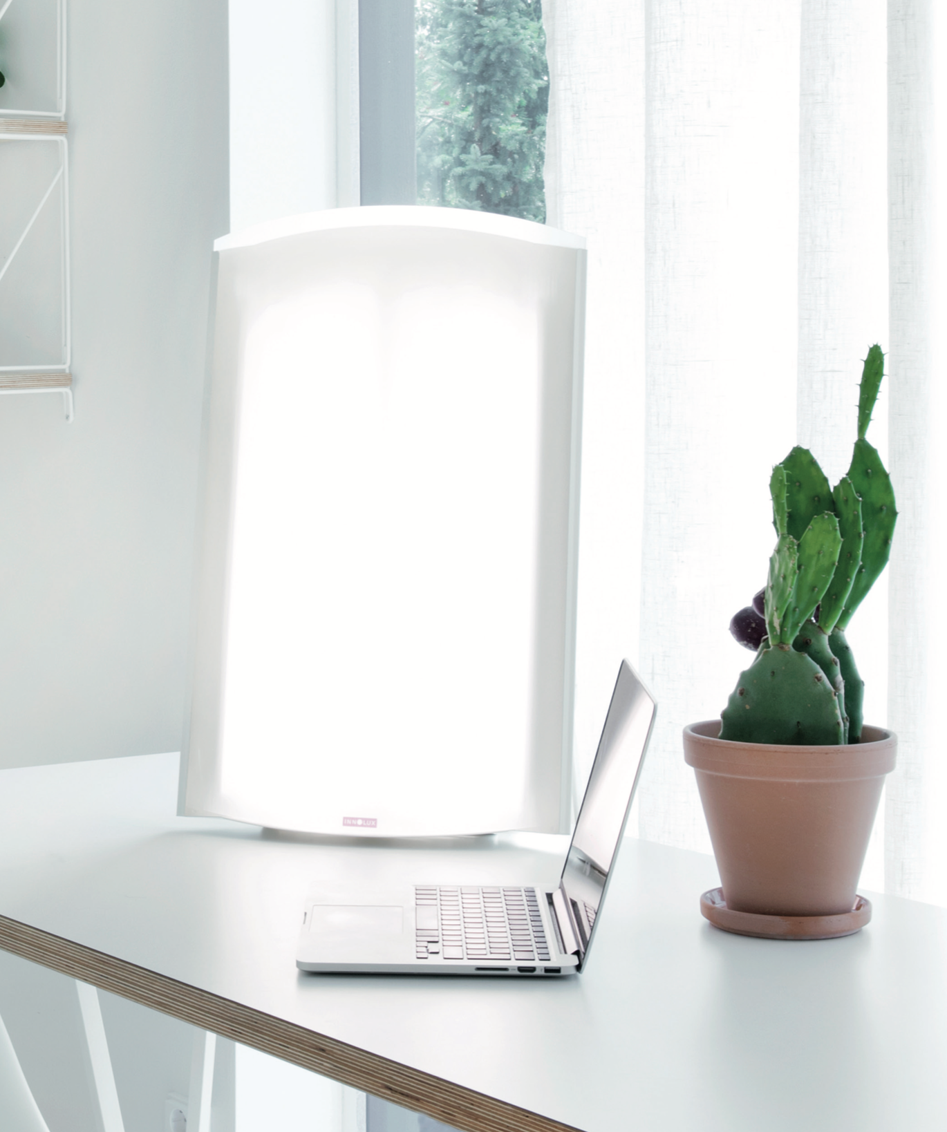 Innolux Mesa Mega LED Lichttherapiegerät mit Dimmerfunktion