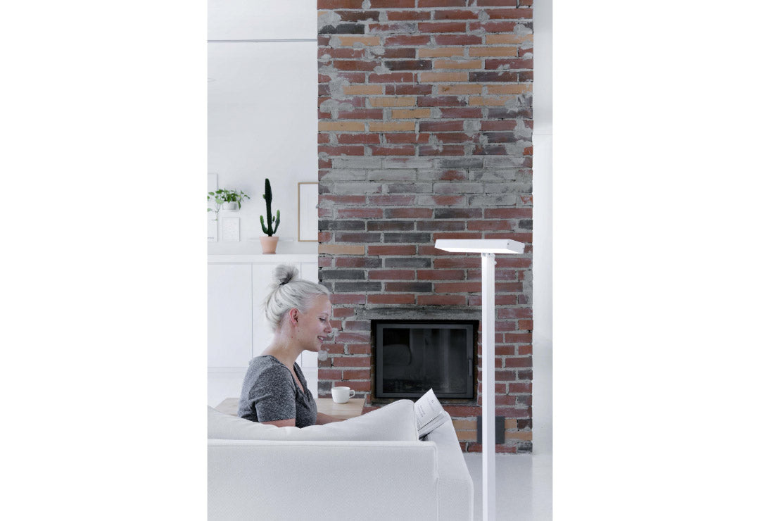 Innolux Valovoima Stehlampe: Lichttherapie-Lampe und Wohnraumleuchte (10'000 lux), weiss